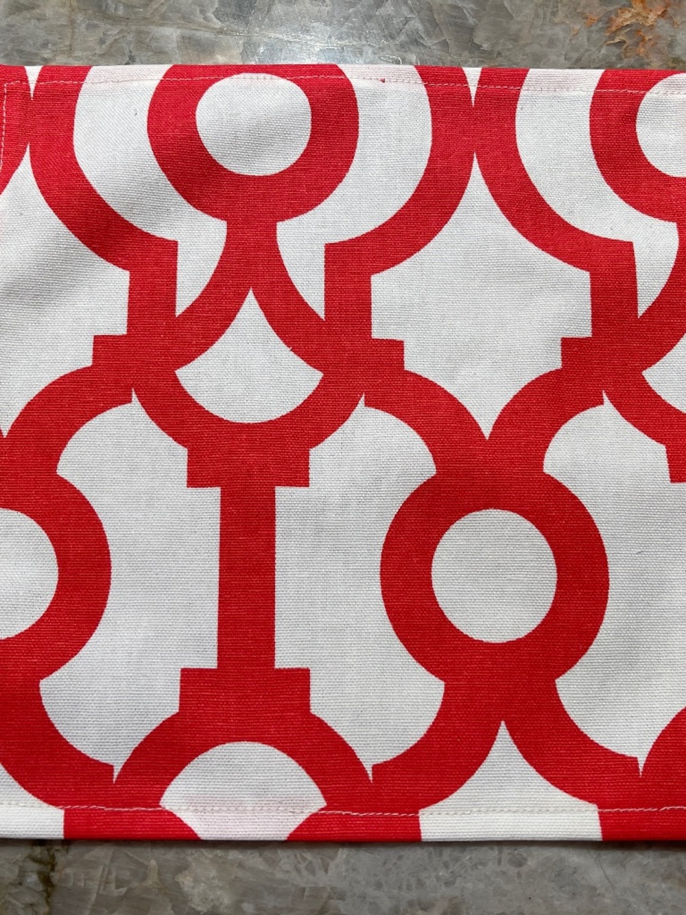 Set of 6 Cloth Napkins, Modern Coral and Cream 10"”